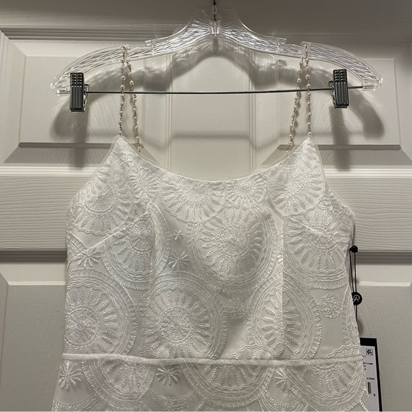NWT Adrianna Papell White Sequin Embroidery Ankle Dress Beaded Straps Size 4 - Picture 2 of 7